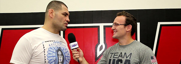 Interview-de-Cain-Velasquez-UFC-188-bannière